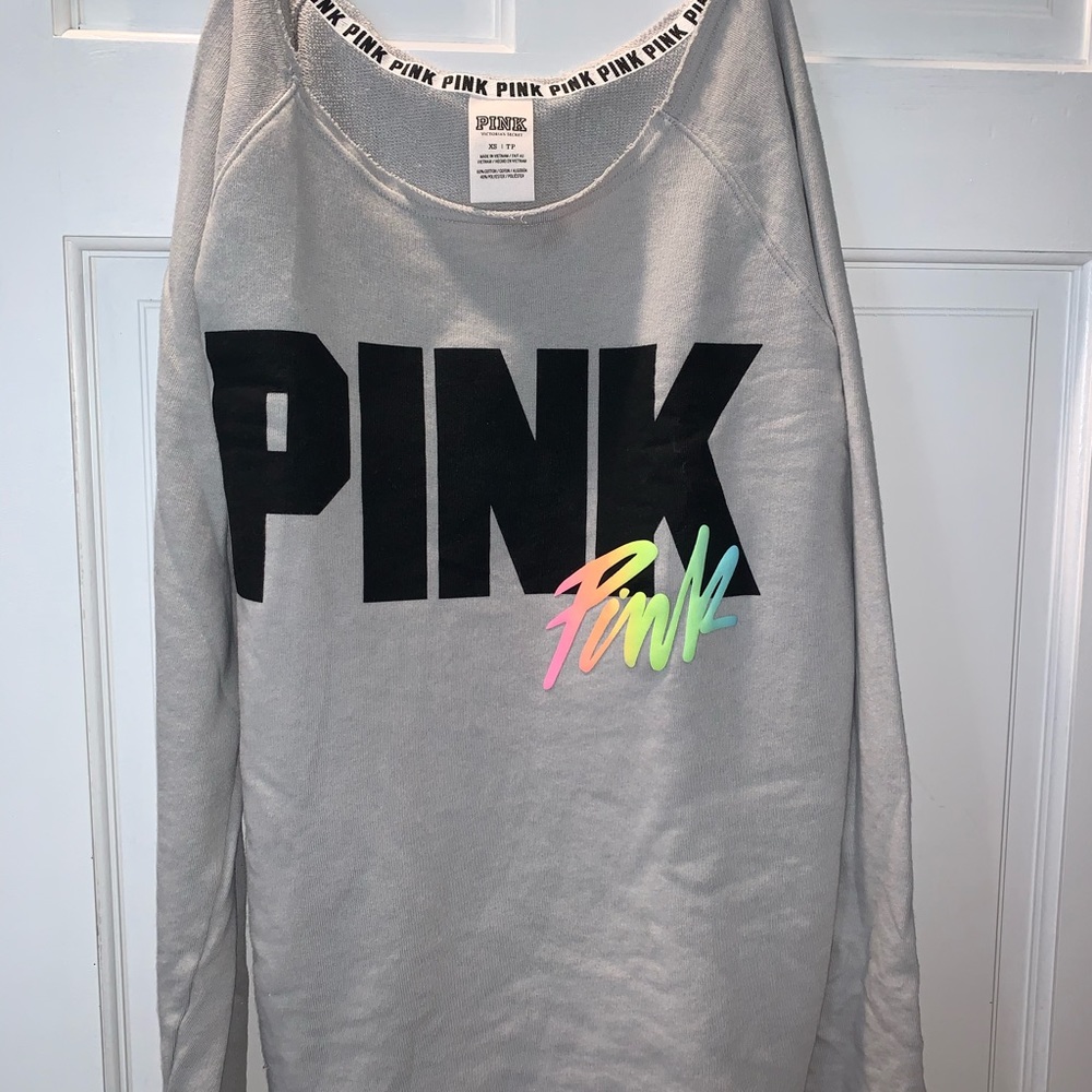 Gray scoop neck sweatshirt
